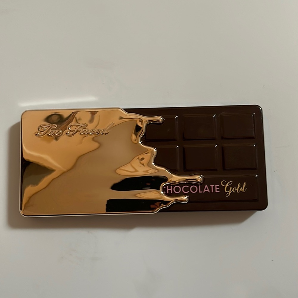 Too Faced Chocolate Gold pallete